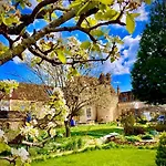 Manoir De La Barre *
