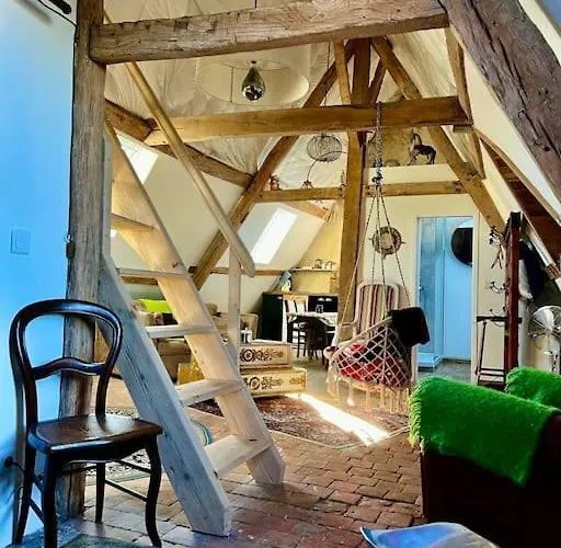 Апартаменты Manoir De La Barre *