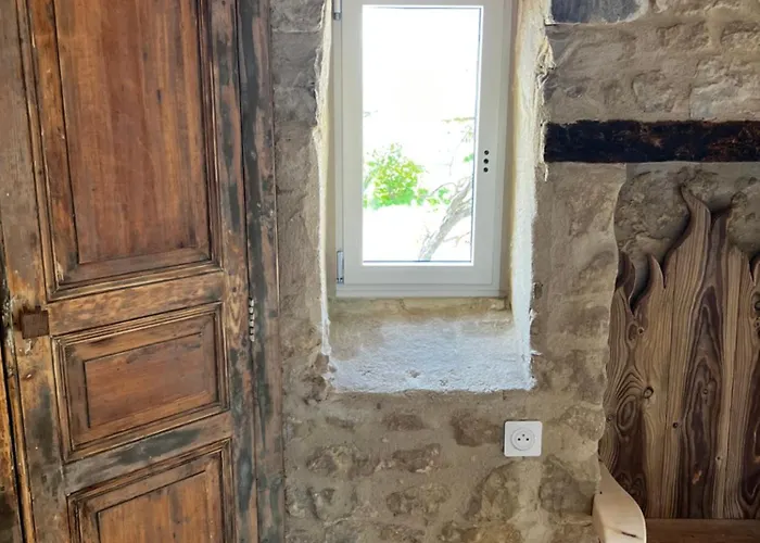 Апартаменты Manoir De La Barre